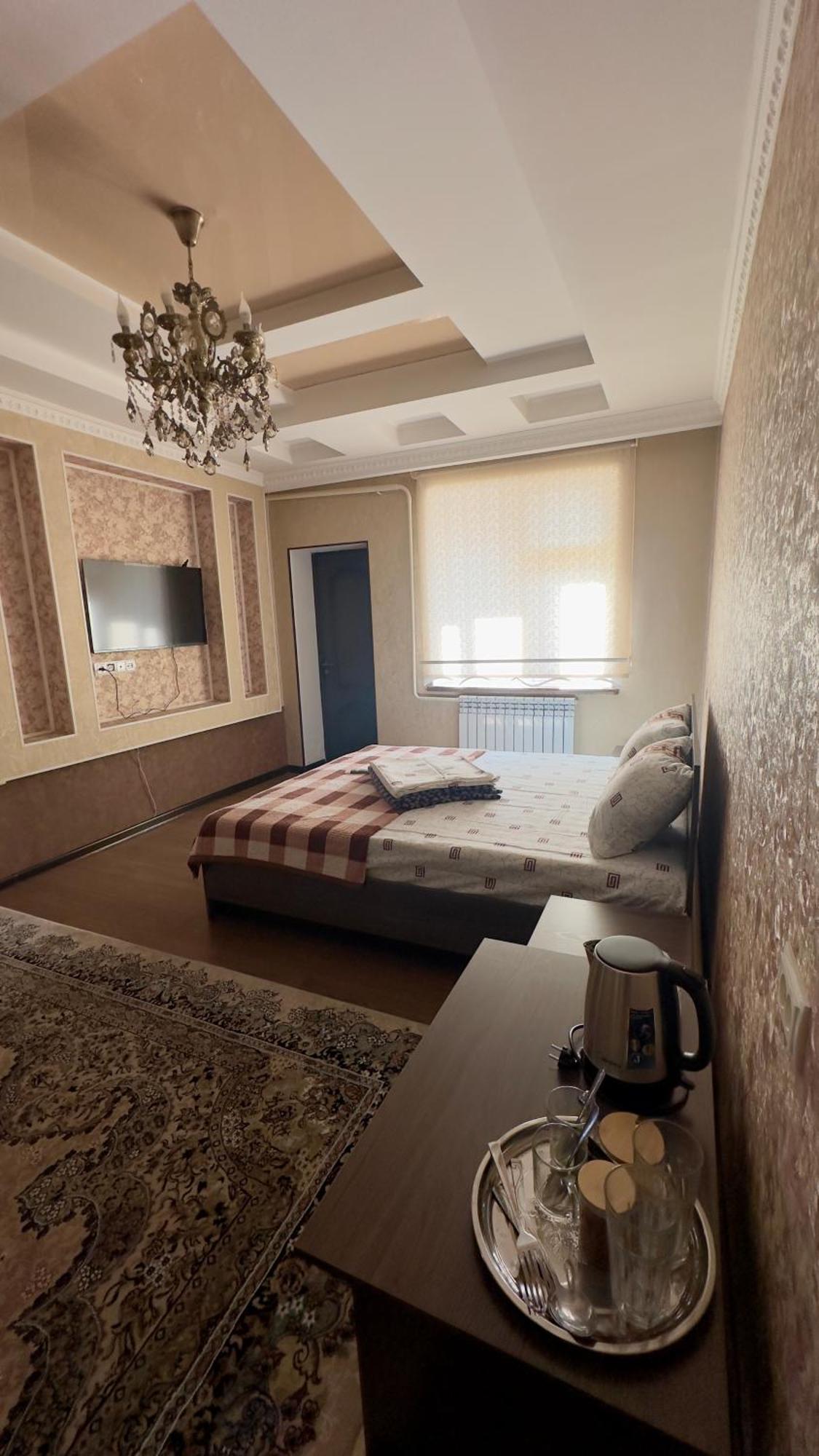Lotos Hotel บิชเคก ภายนอก รูปภาพ